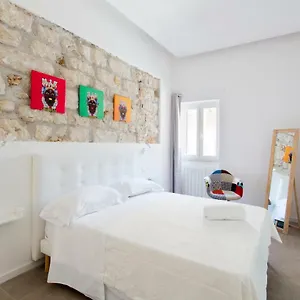  Apartament Stabile